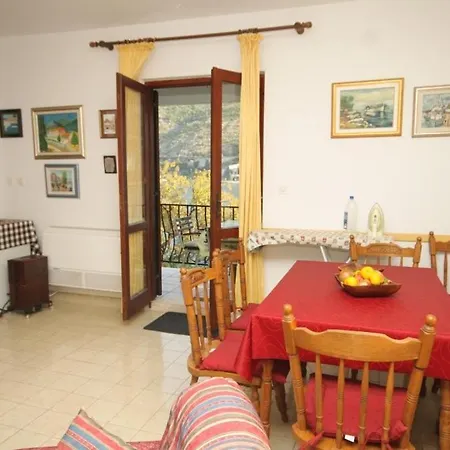 Seaside House Mokosica, Dubrovnik - 8588 بيت للعطل *
